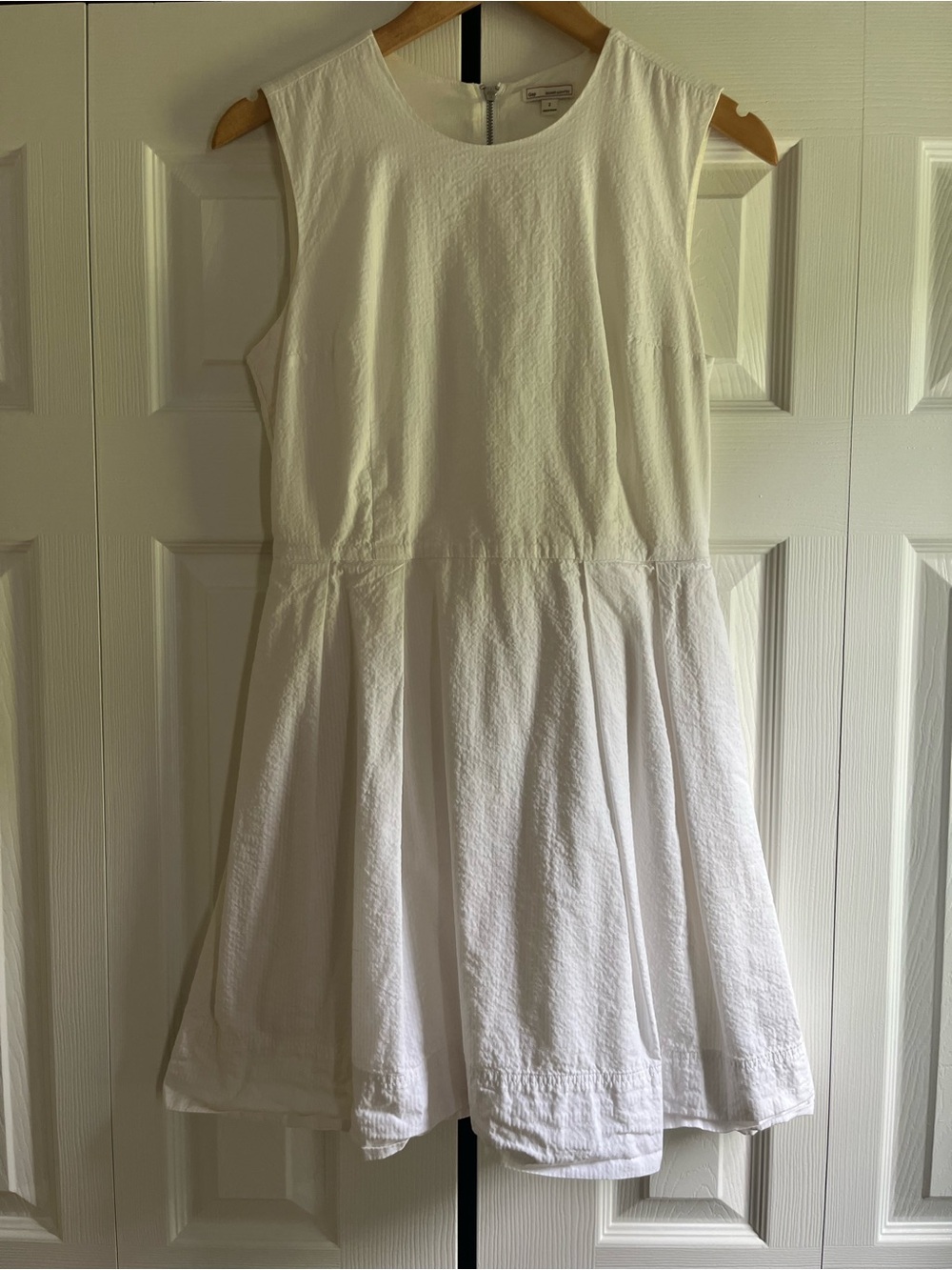 Gap Factory Classic White Sleeveless Dress